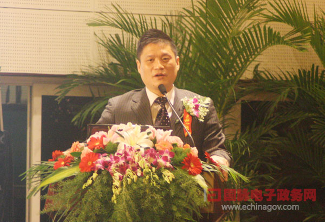 杨冰之：智慧政府及公共服务能力建设探讨