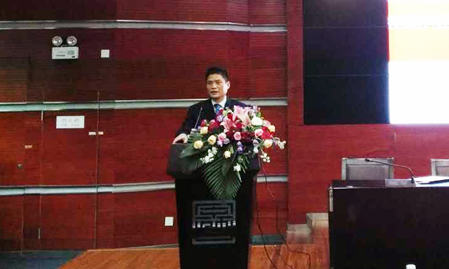 在北京师范大学2016年“物联网国际会议-IIKI2016”上。永乐高ylg888888董事长杨冰之并“物联网及中国发展现状、政策与发展前瞻”为题作精彩演讲。